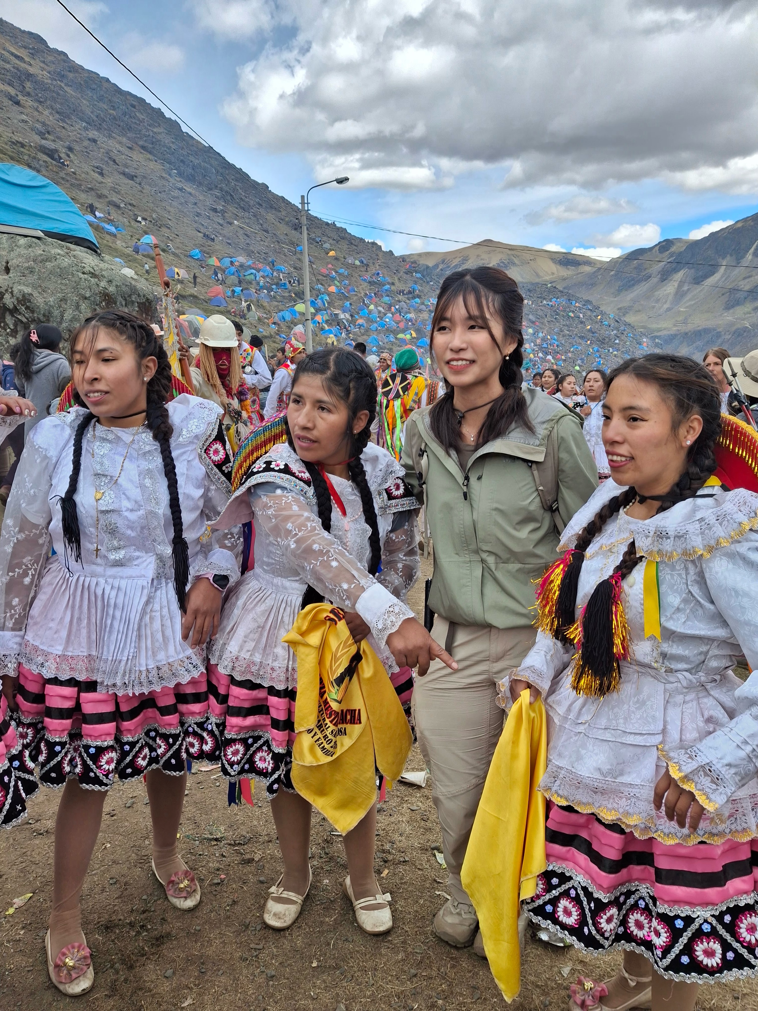 A few more moments from Qoyllur Rit’i, one of Peru’s most fascinating cultural and spiritual gatherings. 🇵🇪
Thanks to @ys.wander and our guide Marco for the amazing photos 🤩
#apusperu #peruwonders #discoversouthamerica
